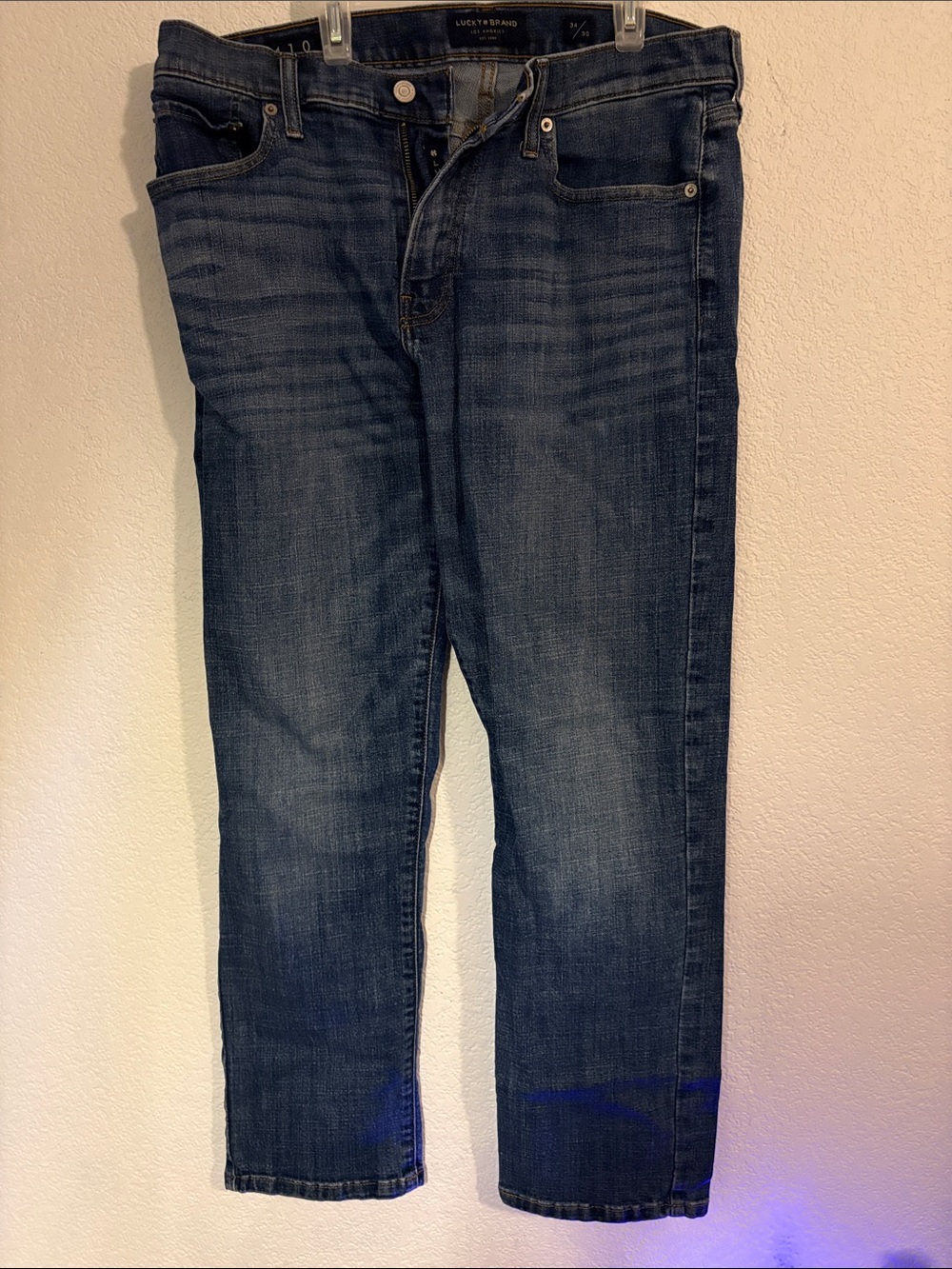 Lucky Brand Men's Straight Jeans in Dark Blue Wash